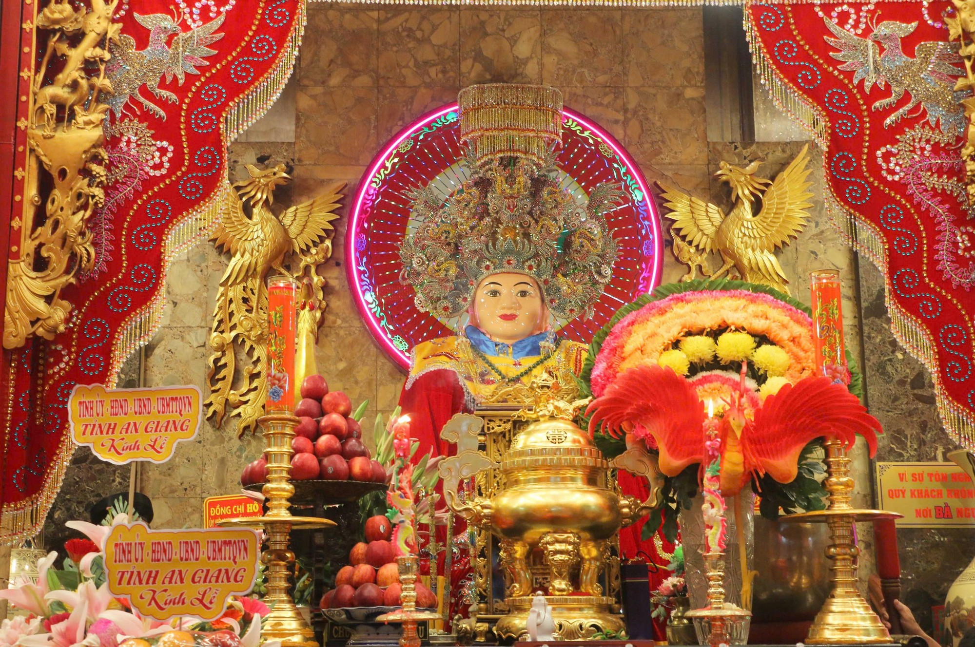 Bà Chúa Xứ là ai